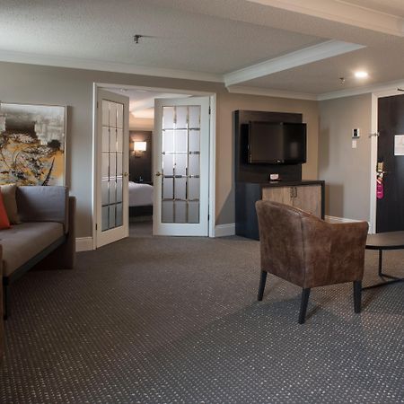 Crowne Plaza Fredericton Lord Beaverbrook By Ihg Экстерьер фото