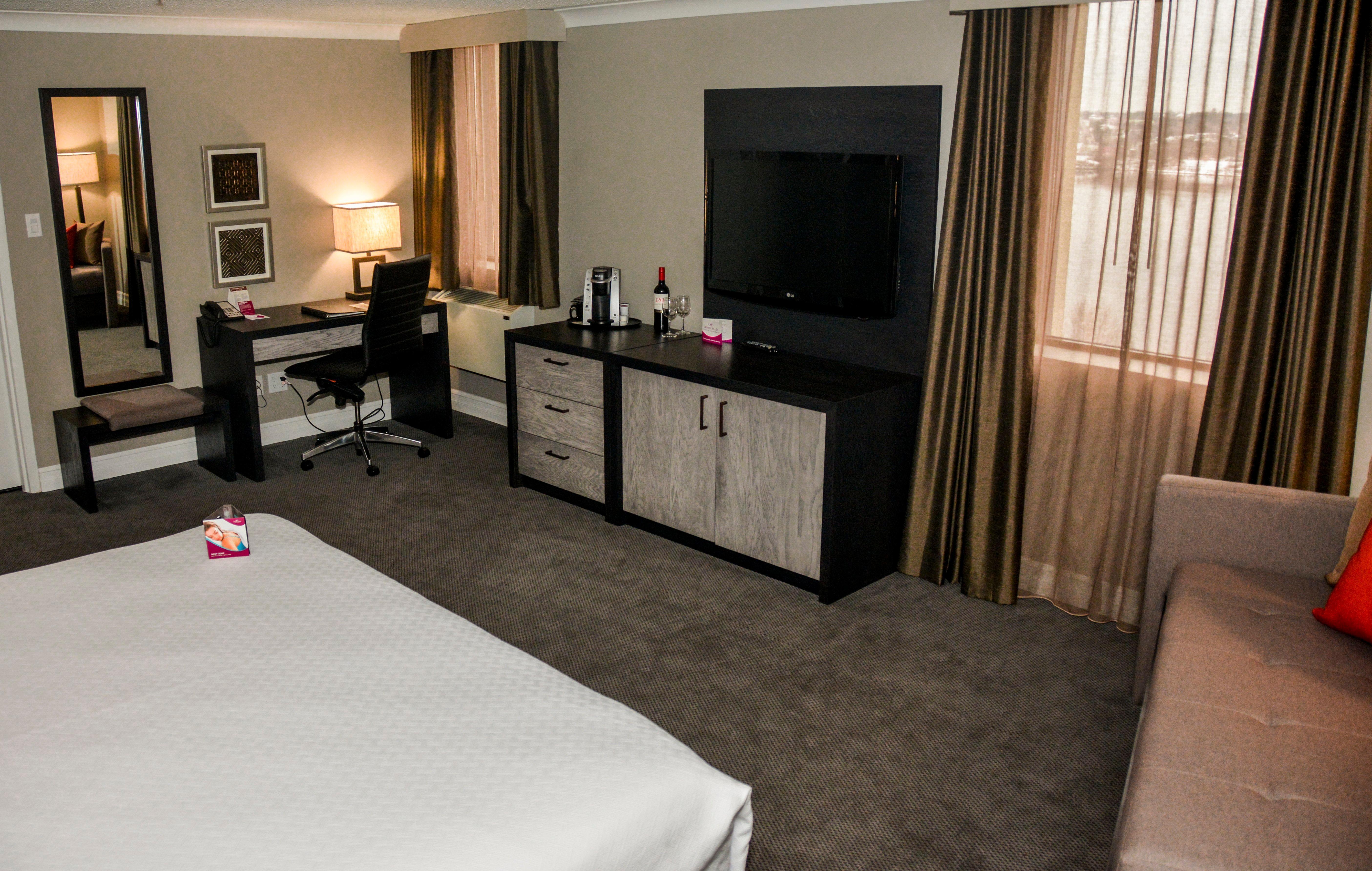 Crowne Plaza Fredericton Lord Beaverbrook By Ihg Экстерьер фото