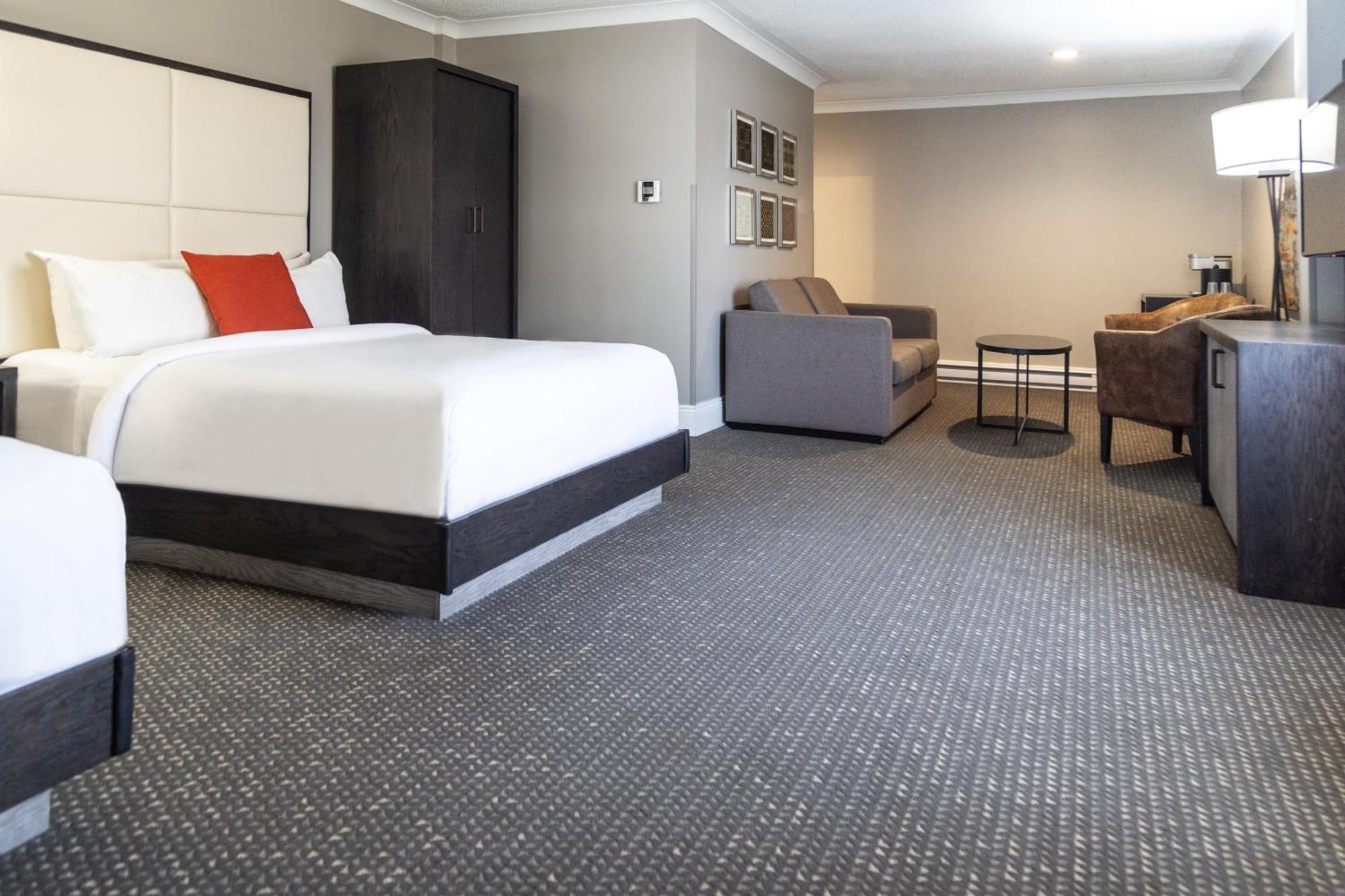 Crowne Plaza Fredericton Lord Beaverbrook By Ihg Экстерьер фото