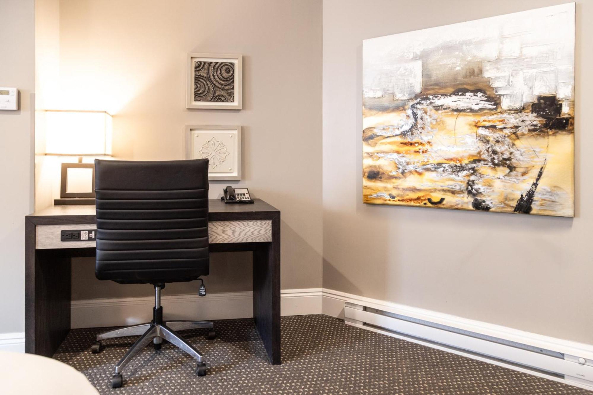 Crowne Plaza Fredericton Lord Beaverbrook By Ihg Экстерьер фото