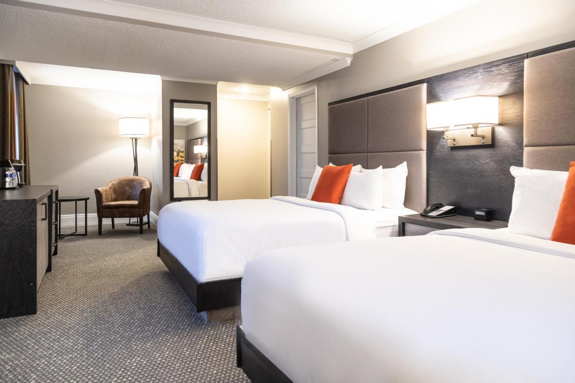 Crowne Plaza Fredericton Lord Beaverbrook By Ihg Экстерьер фото