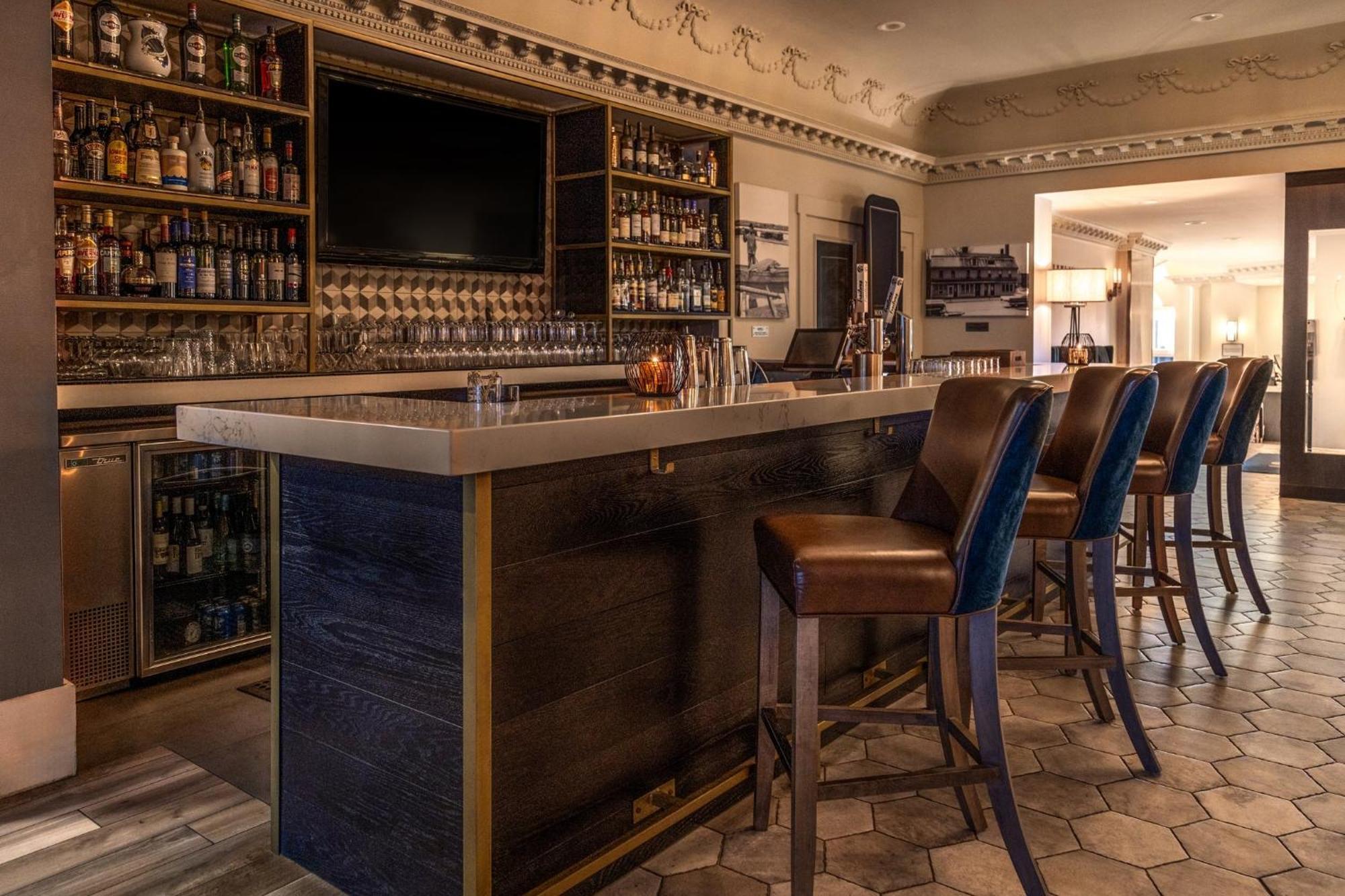 Crowne Plaza Fredericton Lord Beaverbrook By Ihg Экстерьер фото