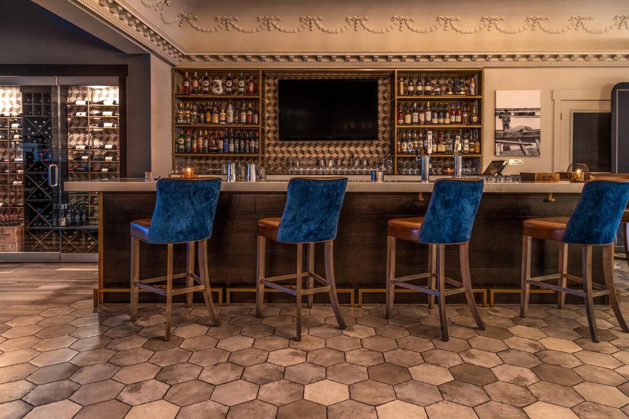 Crowne Plaza Fredericton Lord Beaverbrook By Ihg Экстерьер фото