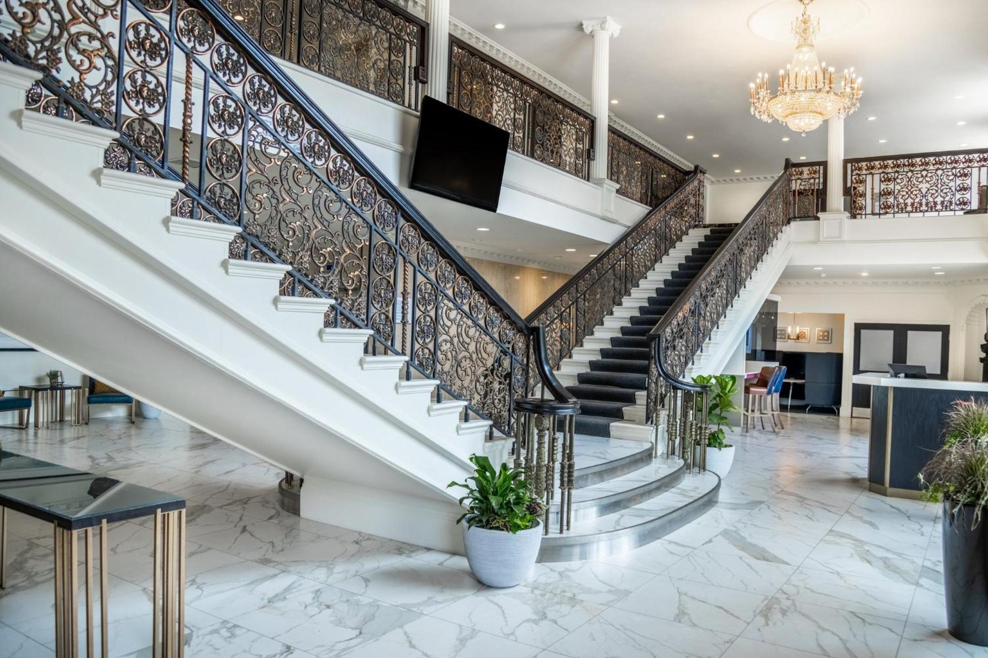 Crowne Plaza Fredericton Lord Beaverbrook By Ihg Экстерьер фото